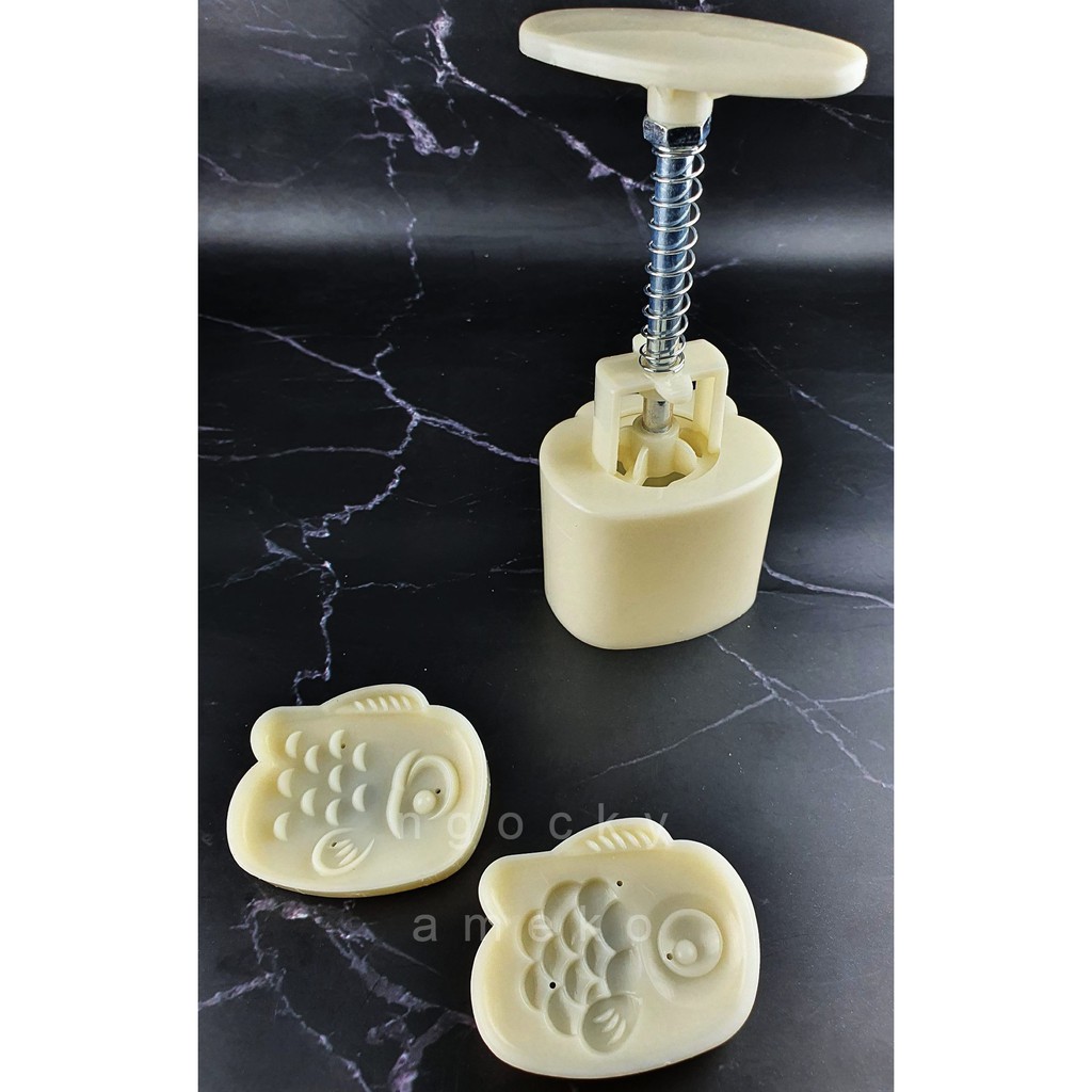 NQ50-871 - KHUÔN LÒ XO BÁNH TRUNG THU / BÁNH DỨA  HÌNH CÁ HOẠT HÌNH