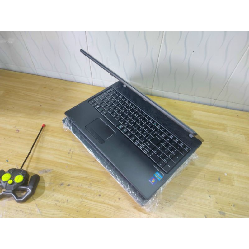 Laptop Acer TmP 453-M hàng nhật mới 98%,màn hình 15.6inh,i5 3230M,Ram4g/hdd500g,có hdmi và Camera đầy đủ