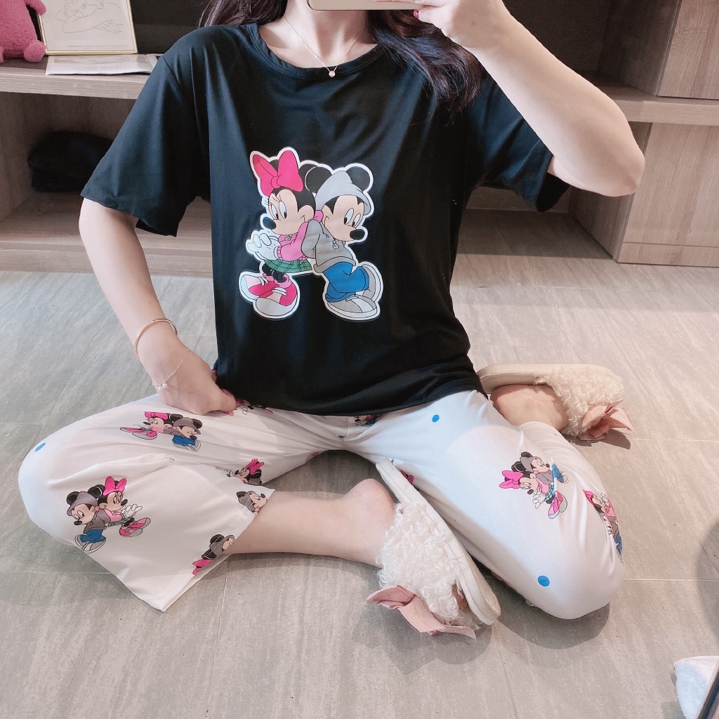 Bộ đồ ngủ ngắn tay thời trang xinh xắn | BigBuy360 - bigbuy360.vn