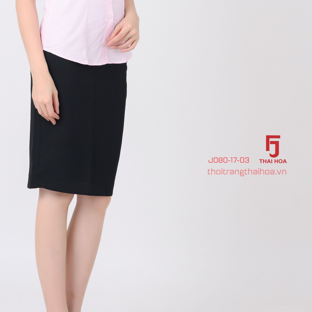 Chân váy dài công sở nữ Thái Hòa, màu đen, dáng ôm, vải nhẹ, độ bền màu cao J080-17-03
