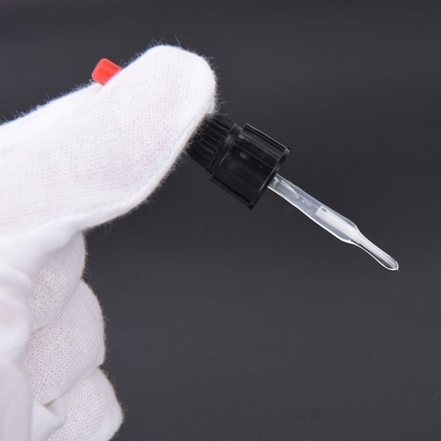 BÚT GEL DÁN ĐÁ - BỌC VIỀN CHÂN ĐÁ