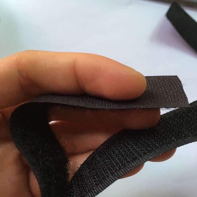 Cuộn 25m băng dán xé gai bông (velcro tape/ khóa nhám)