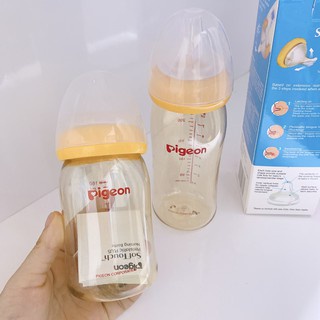 Bình sữa Pigeon bé 160ml thích hợp cho những bé từ sơ sinh