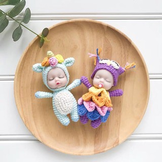 Đầu búp bê ngủ