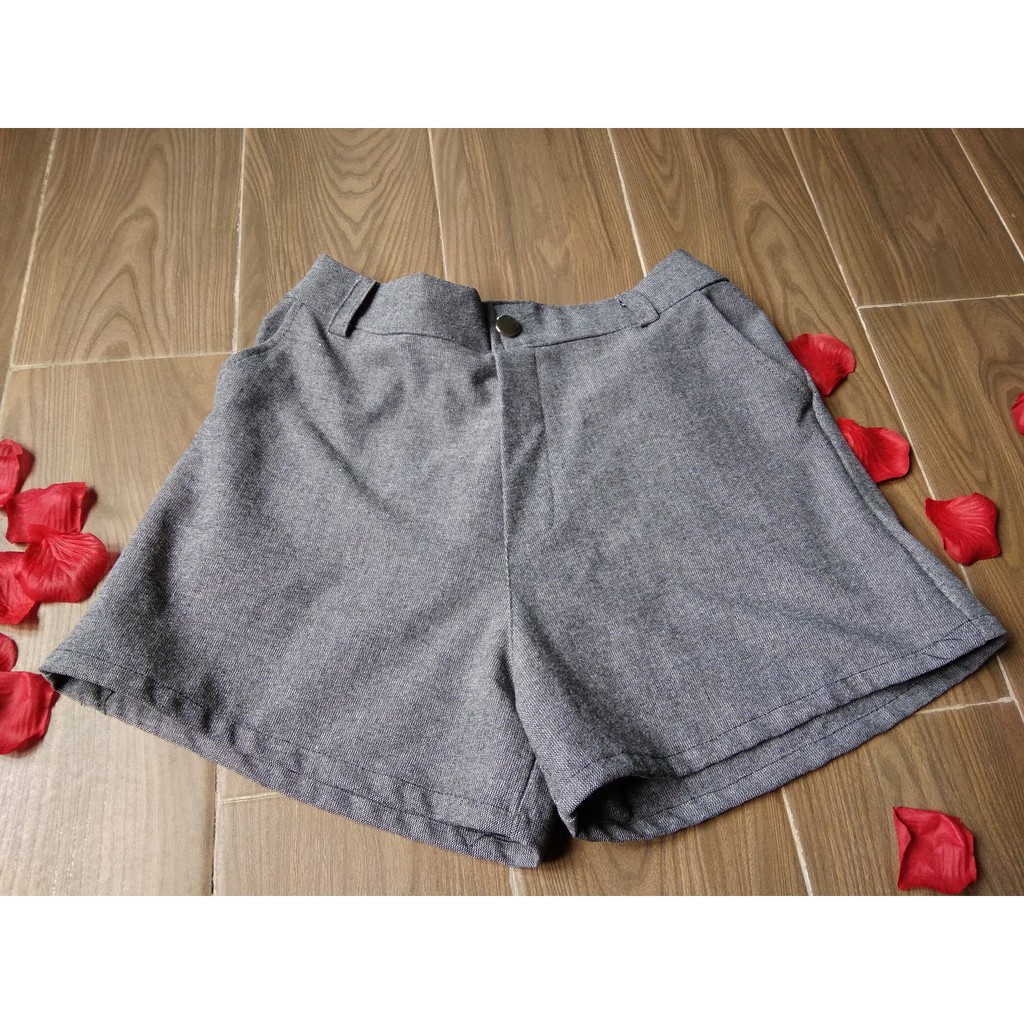 Quần sooc vải cotton đứng forrm cực đẹp