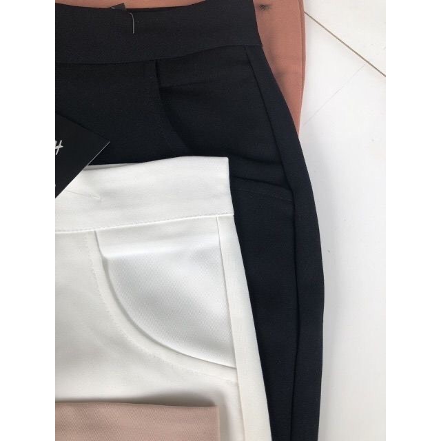 Chân váy bút chì dáng dài xẻ sau chất umi