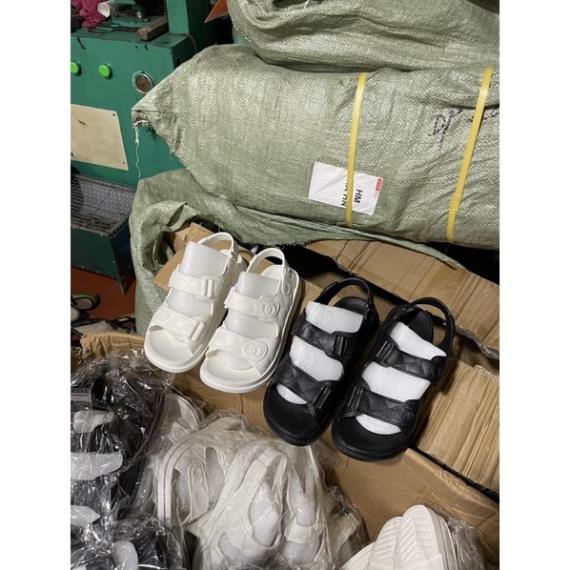 DÉP SANDAL NHỰA CÀI KHUY MẪU 2022