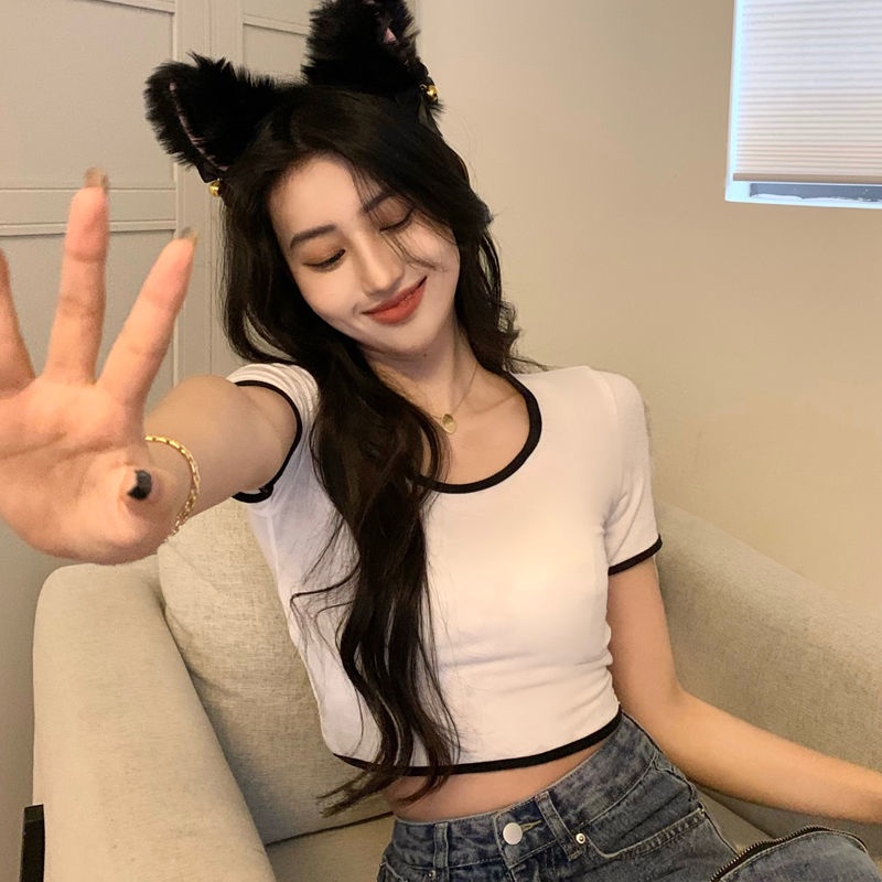 Áo Thun COZOK Croptop Ngắn Tay Cổ Tròn Form Ôm Màu Sắc Tương Phản