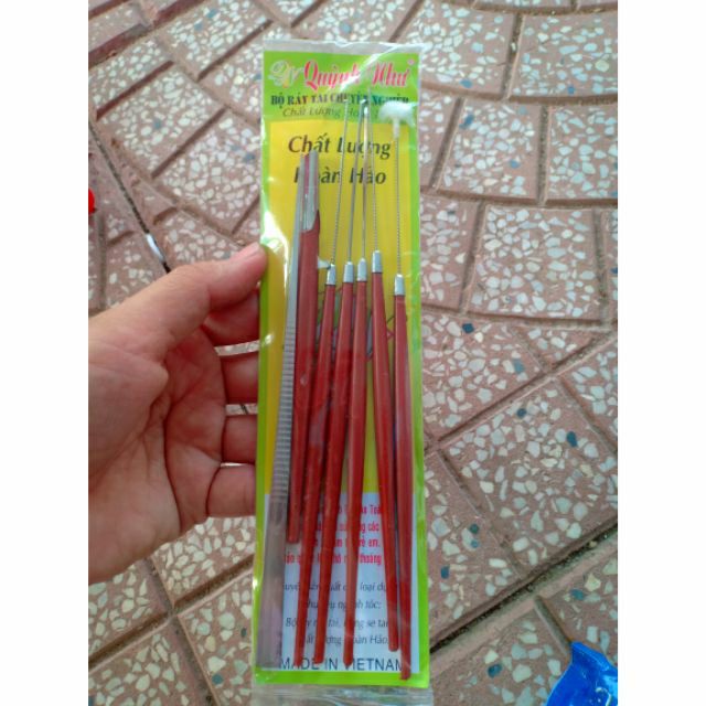 Bộ dụng cụ lấy ráy tai 7 món.