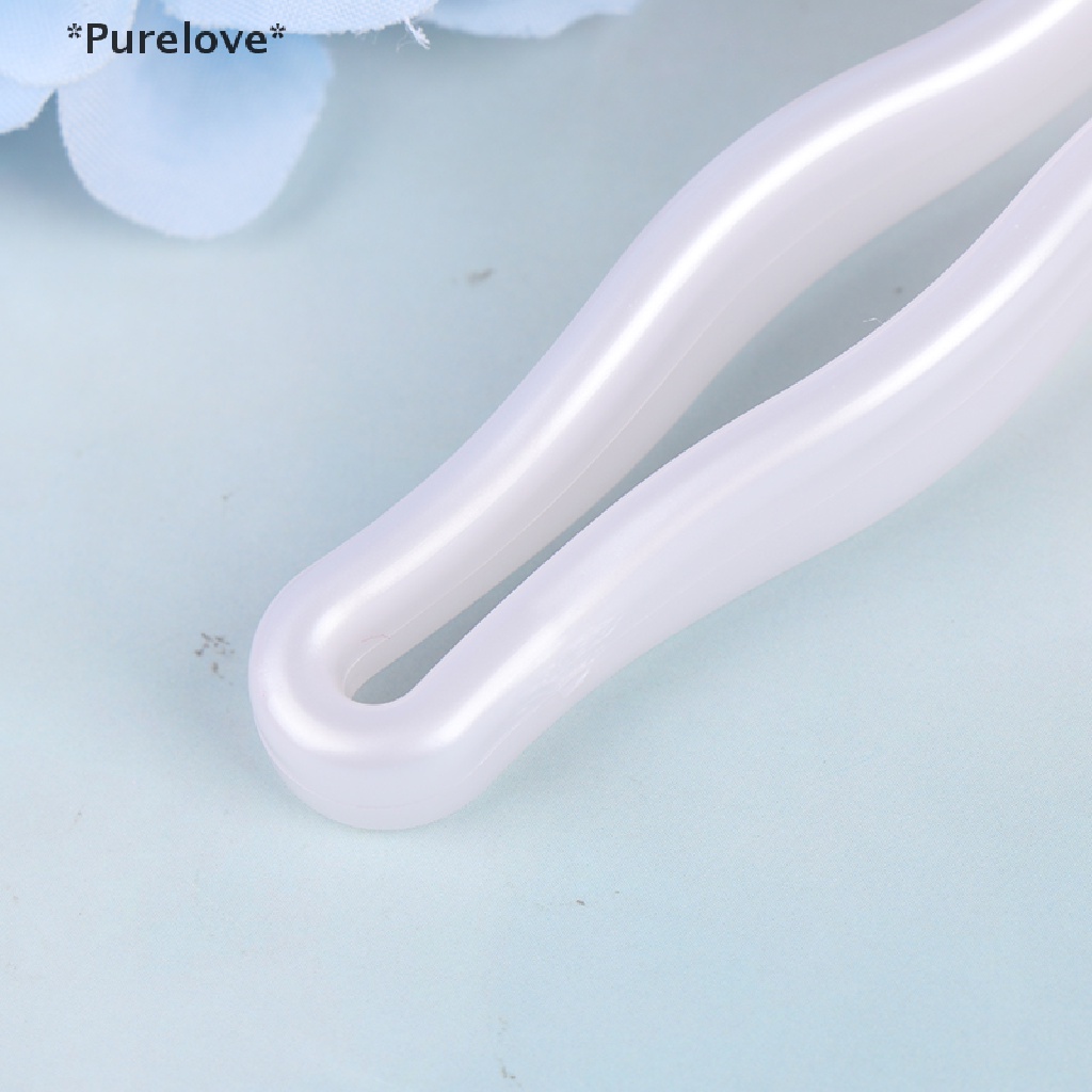 Cây Lăn Mát Xa Mặt Chăm Sóc Da Tiện Dụng