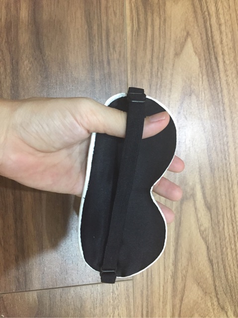 Che mắt tắm nắng, che mắt chiếu đèn vàng da cho bé