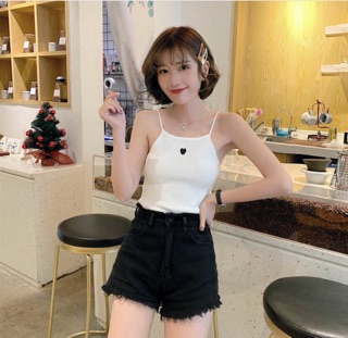 Áo yếm len thêu tim