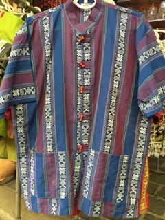 Áo thổ cẩm nam