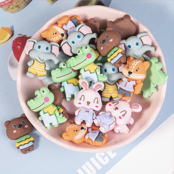 Sticker jibbitz gắn dép sục Crocs gấu nâu, thỏ hồng, cá sấu xanh, cáo vàng, voi xám
