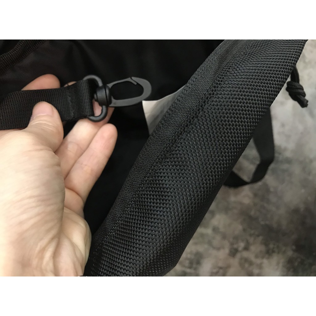 Túi đeo chéo New Era Shoulder Bag BẢO HÀNH QUAI KHÓA 5 NĂM