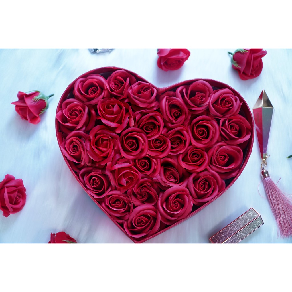 Hộp Quà trái tim hoa sáp , quà tặng tình yêu, quà tặng người yêu ngày lễ