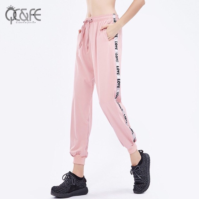 QUẦN JOGGER CHỮ LOVE - HÀNG NHẬP