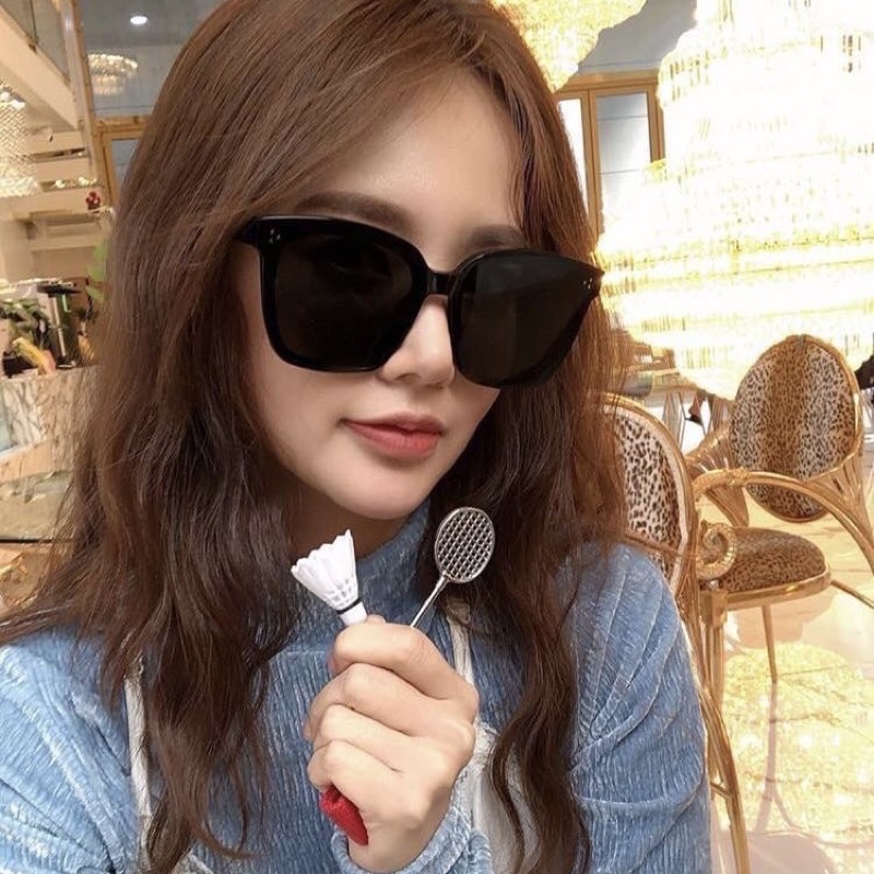 Kính mát thời trang nam nữ DR17,kính mát chữ V thích hợp đi chơi,chụp ảnh,caffe.Chống UV400