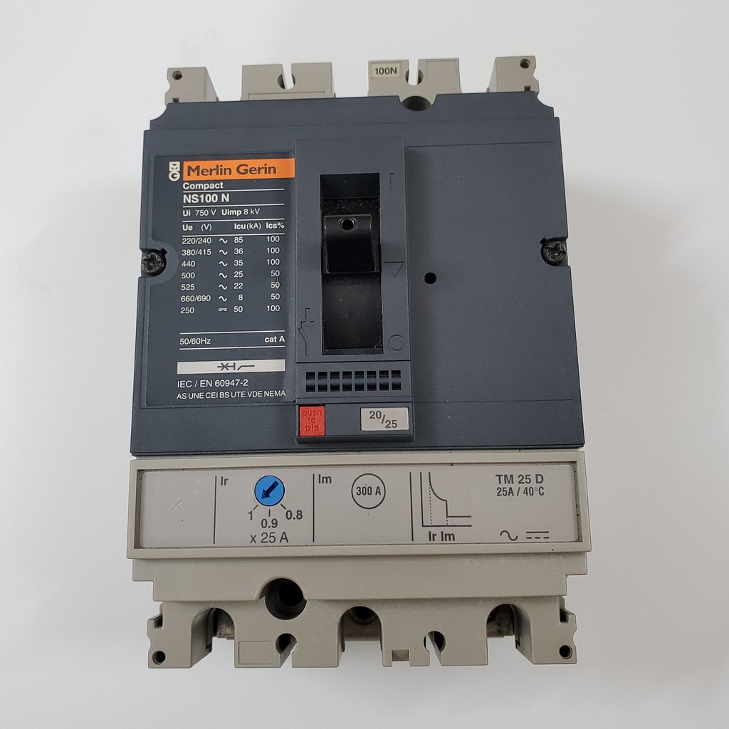 Aptomat Merlin Gerin compact NS100N 25A