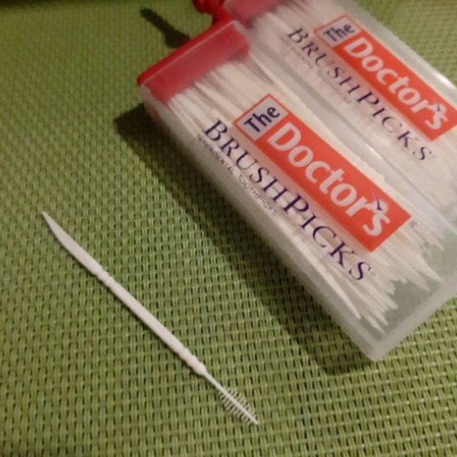 TĂM XỈA RĂNG DẺO / TĂM CHỈ CÂY- THE DOCTOR'S BRUSH PICKS INTERDENTAL TOOTHPICKS - HỘP 120 CÂY HOẶC HỘP 275 CÂY