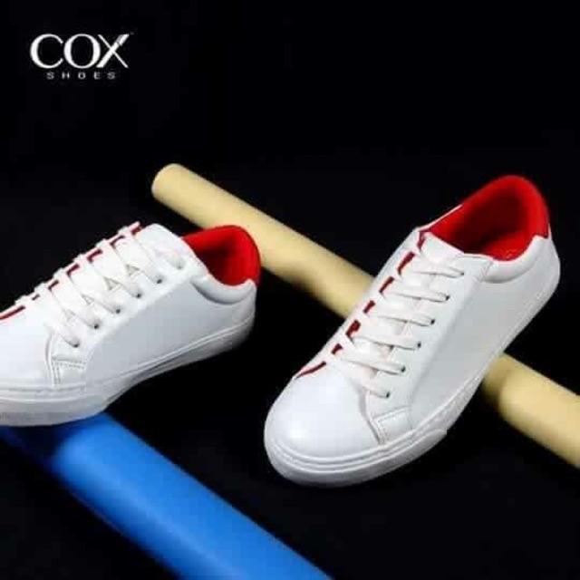 Bata trắng gót đỏ