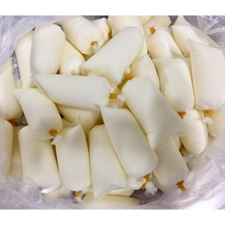 Hỏa tốc_25 bịch Yaourt (sữa chua) nhà làm, 100% từ sữa bò tươi nguyên chất