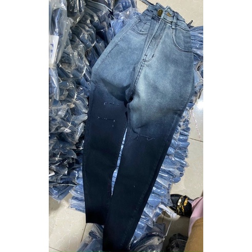 Quần jeans bó loang màu rách 3 cạp cao dáng chuẩn | BigBuy360 - bigbuy360.vn