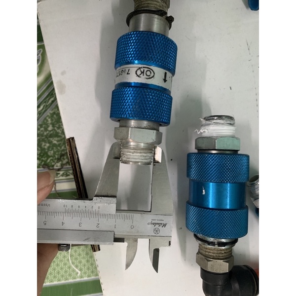 Khoá nhanh khí nén