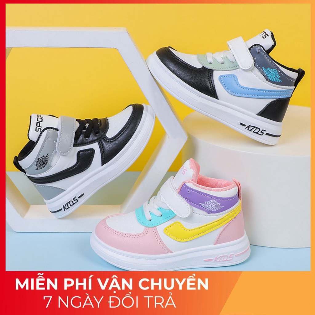 Giày thể thao da mềm 2023 mã 8132 Quảng Châu cao cấp cho bé trai bé gái size từ 26 đến 37