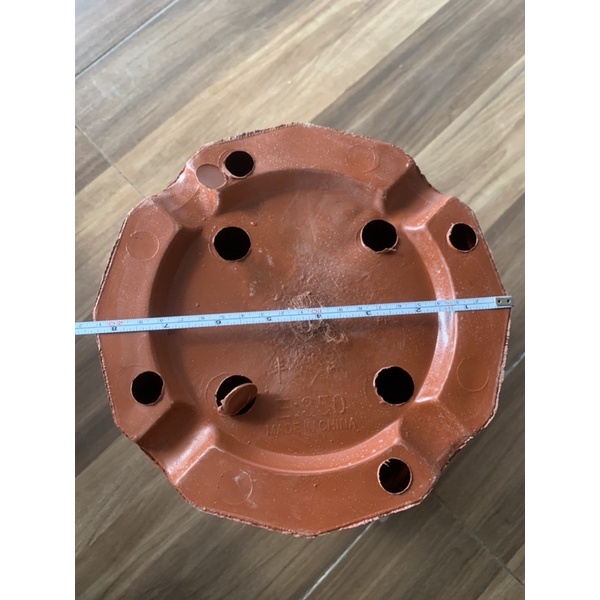 Chậu nhựa trồng cây E350