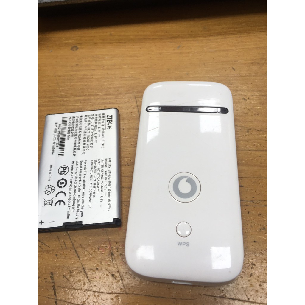 Bộ phát Wifi 3G Vodafone R206-Z, tốc độc tối đa là 21.6Mbps, hỗ trợ 5 user | BigBuy360 - bigbuy360.vn