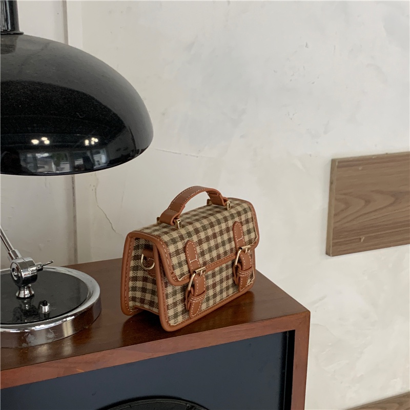 Túi đeo chéo hình vuông nhỏ phong cách retro Anh Quốc