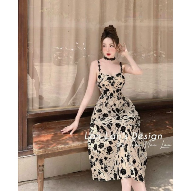 Đầm maxi xoè 2 dây hoa kem đen