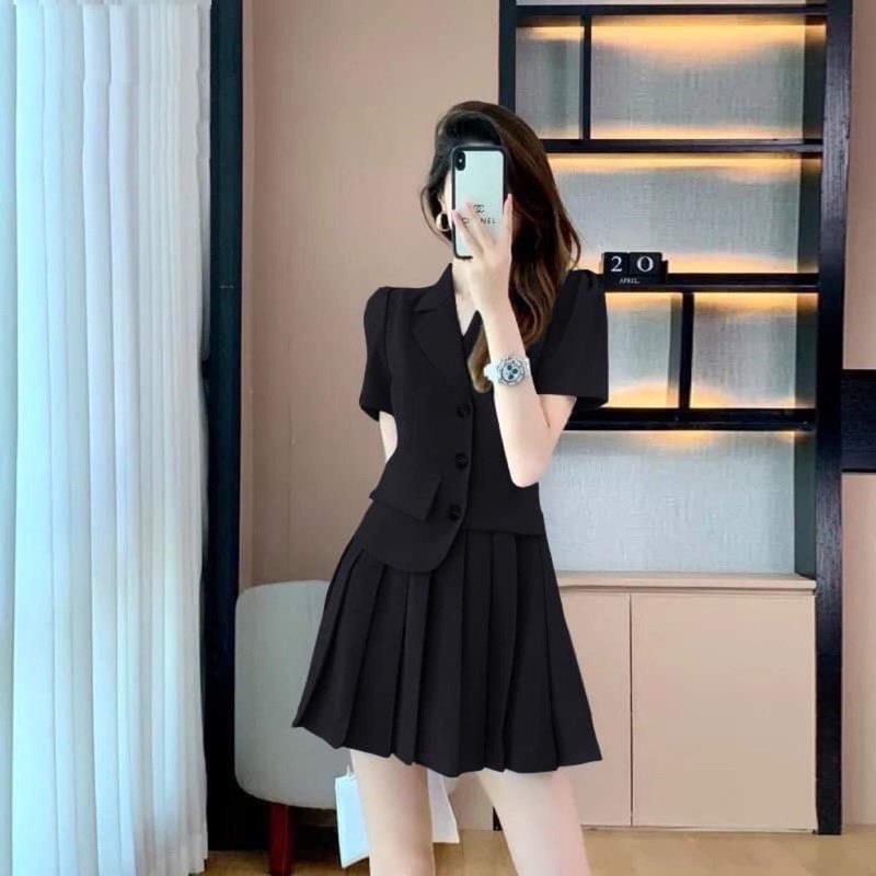 SET CHÂN VÁY XOÈ+ÁO VEST CỘC TAY