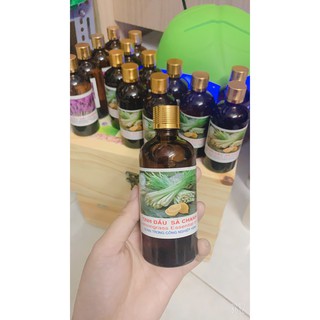 Máy xông khuếch tán tinh dầu chiếc lá