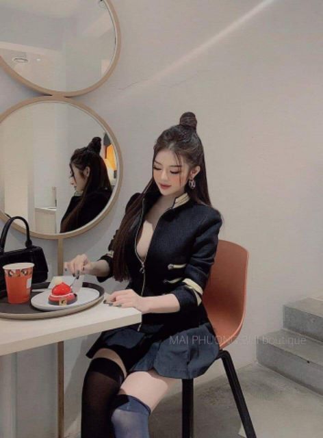 Áo dạ hoàng gia khóa