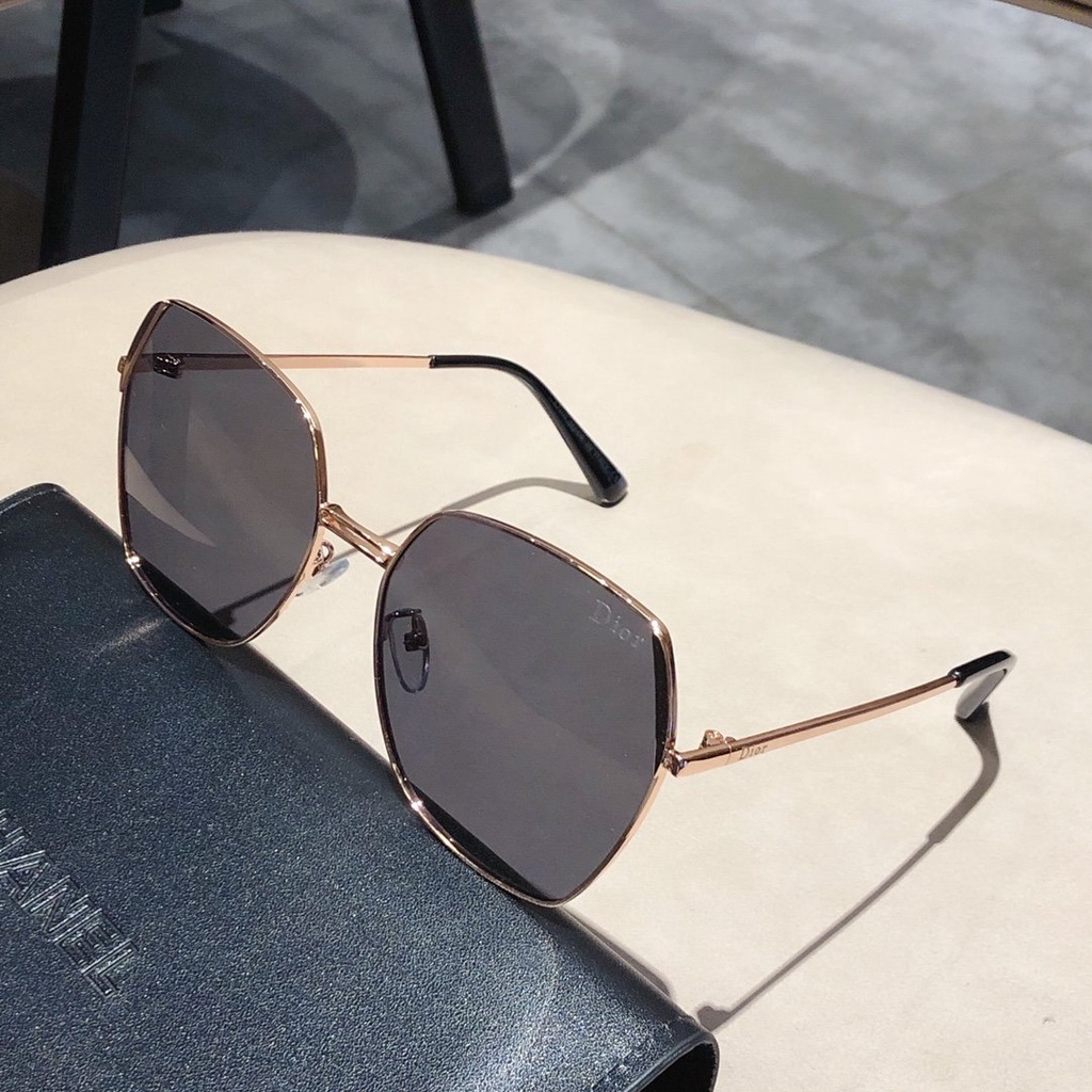 Dior_ Kính râm hàng hiệu dành cho nam và nữ Polarized chính hãng (Có hộp và hộp đựng kính)