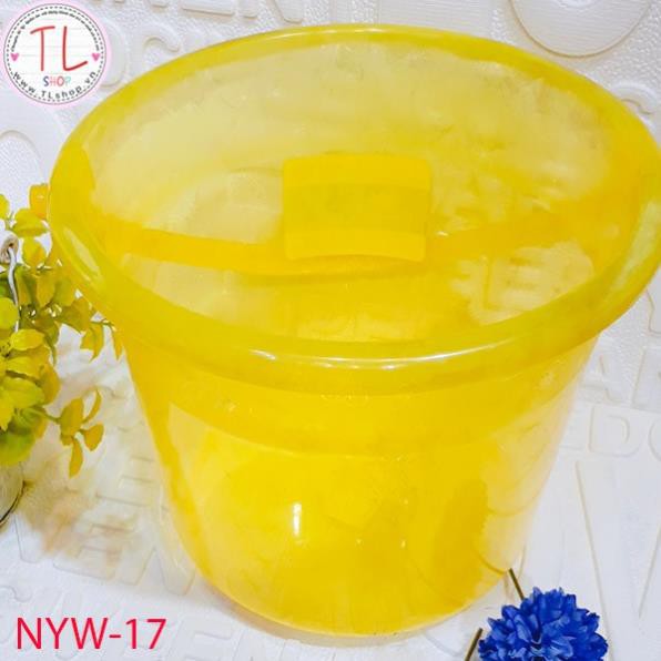 Xô nhựa có nắp và quai cầm