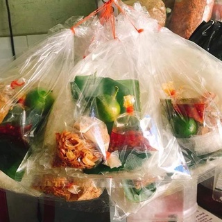 Bánh tráng dẻo lá chuối satế hành phi muối nhuyễn