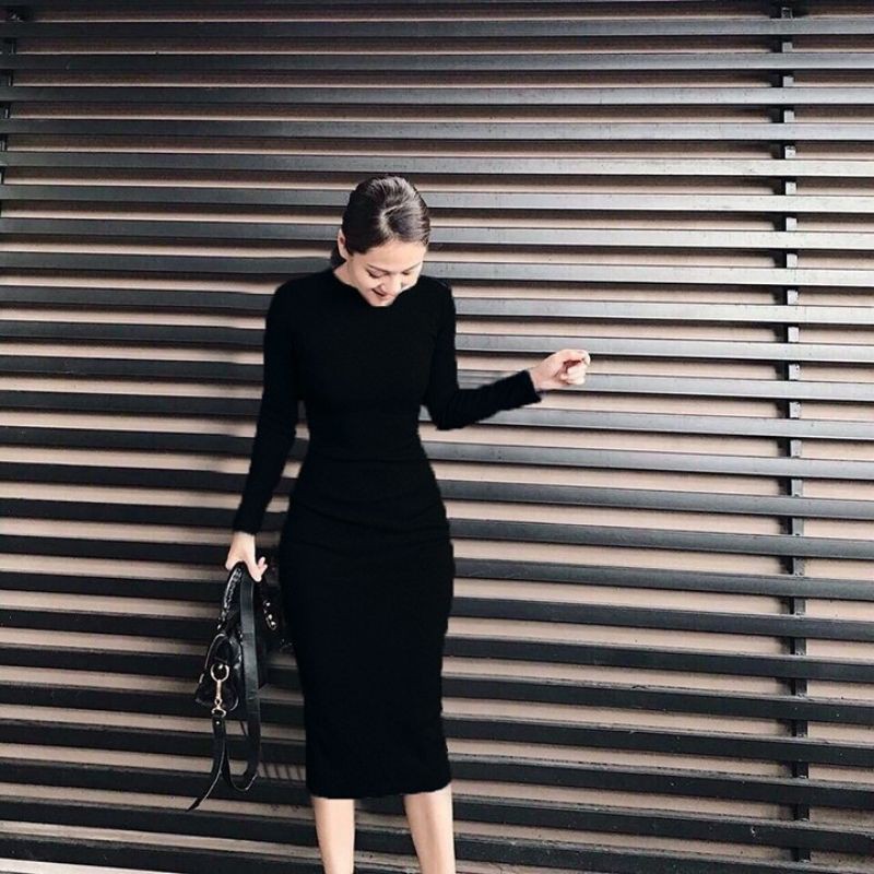 Đầm thun gân xẻ sau