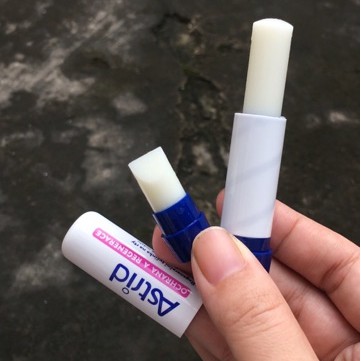 SON DƯỠNG MỠ HƯƠU ASTRID DƯỠNG ẨM LÀM HỒNG MÔI | BigBuy360 - bigbuy360.vn