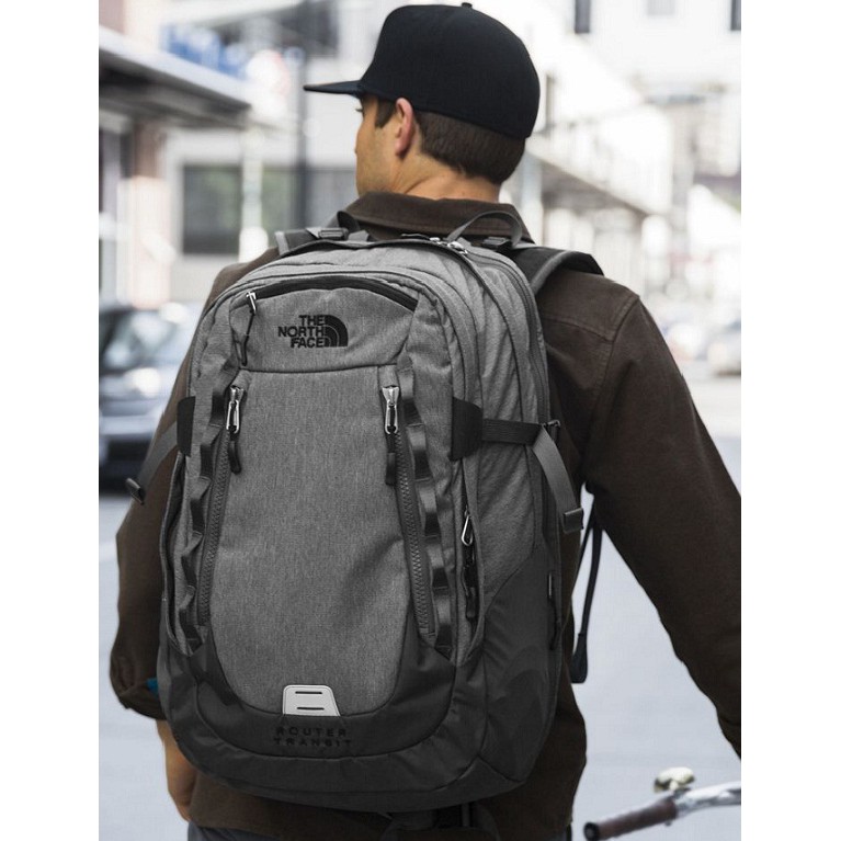 Balo laptop du lịch TNF Suger II chất liệu chống thấm màu đen