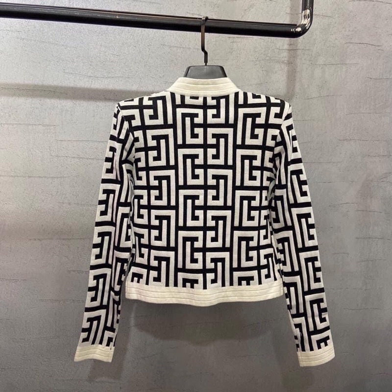 Áo len tay dài 𝙁𝙚𝙣𝙙𝙞 gài nút hàng đẹp Quảng Châu hai màu hồng trắng