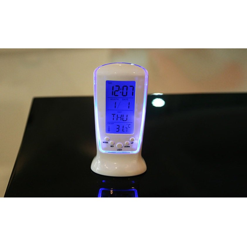 Đồng hồ để bàn - đồng hồ báo thức - có đèn led, có báo thức, có đo nhiệt độ - DHB001