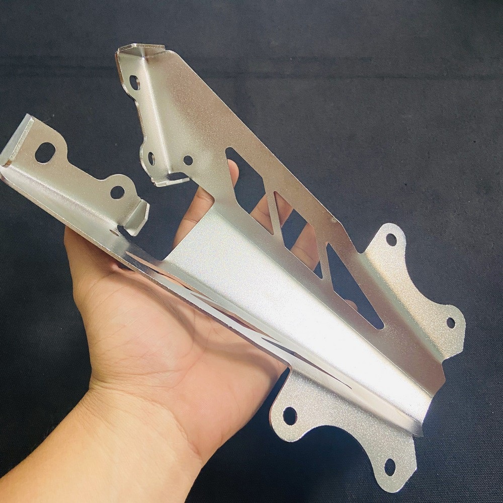 (CHUYÊN PHỤ TÙNG XE MÁY) COMBO DÈ SAU VÀ ỐP ĐUÔI DÈ INOX GẮN XE EXCITER 150 PHONG CÁCH NGƯỜI CHƠI