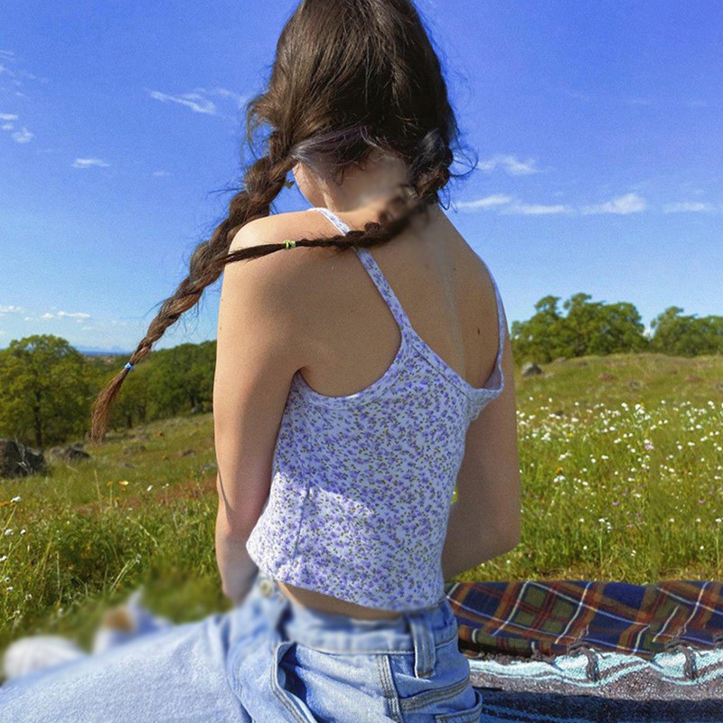 Áo Tank Top Hoạ Tiết Hoa Thiết Kế Hở Lưng Quyến Rũ