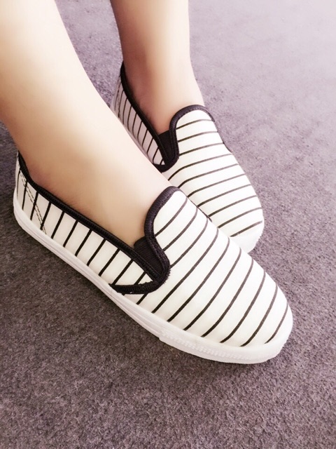 Giày slip on sọc nhỏ đế dày VV122 | BigBuy360 - bigbuy360.vn