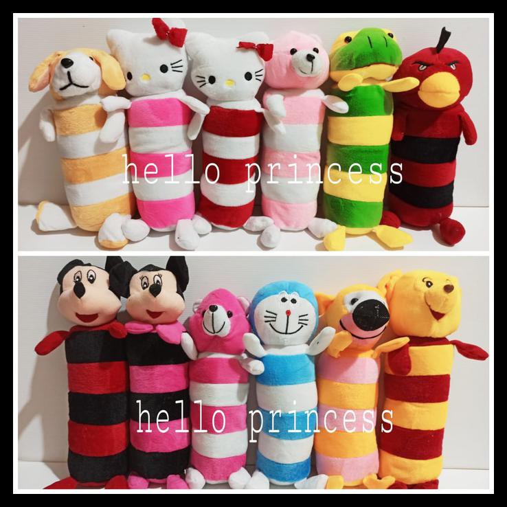 Gối Ôm Mini Hình Hello Kitty Mickey Minnie Đáng Yêu