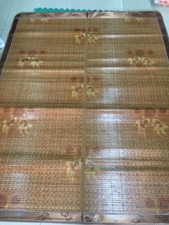 Chiếu trúc tăm in hoa lót lụa