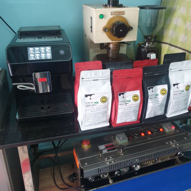 Cà phê phối trộn Robusta và Arabica theo tỷ lệ 8/2  xay gói 500g